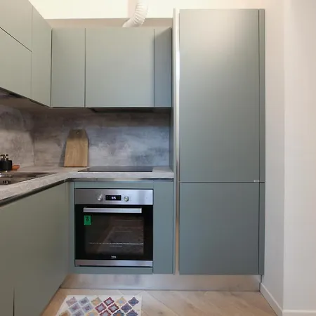 Apartman Carlo Alberto 46 *
